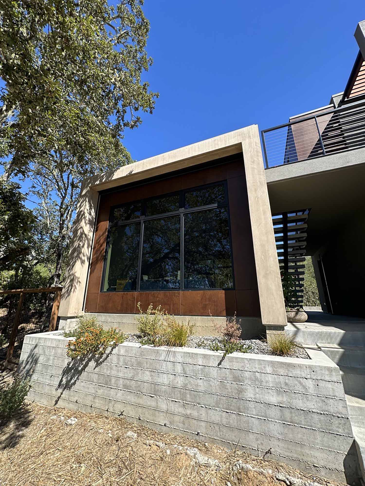 ClimatePro Installs 3M Sun Control Window Tint for Cloverdale, CA Homes